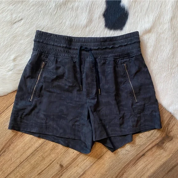 Athleta athletic green and black high waisted shorts - Picture 1 of 8